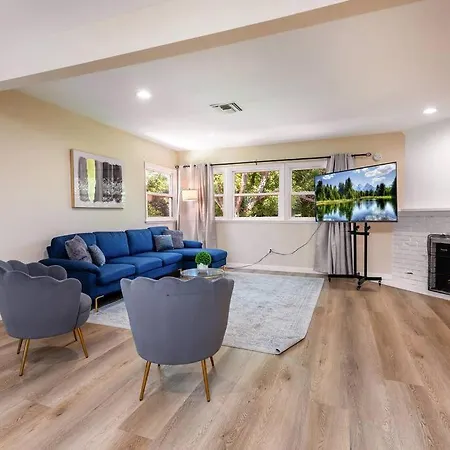 Apartamento Luxury 3Br House W/ Jacuzzi & Big Backyard! Los Ángeles Exterior foto